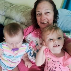 Meet your Posher, Agnes